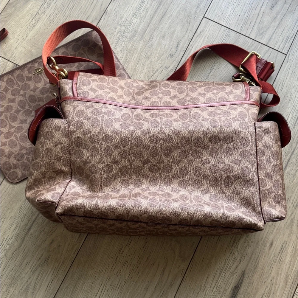 Coach Baby Messenger Bag Signature Canvas C Design Brown Tan With Zipper Pouch